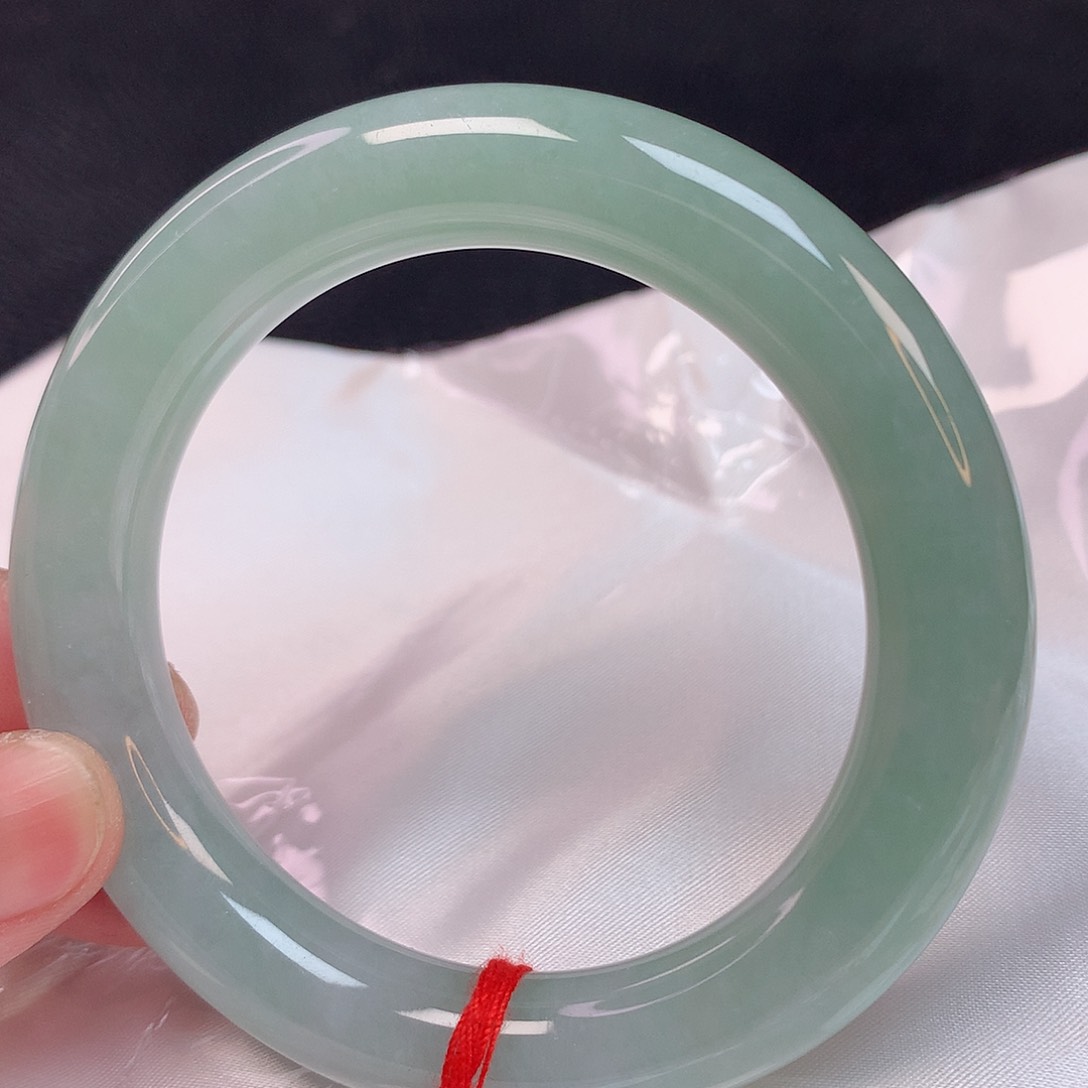 翡翠手镯未镶嵌56 翡翠手镯