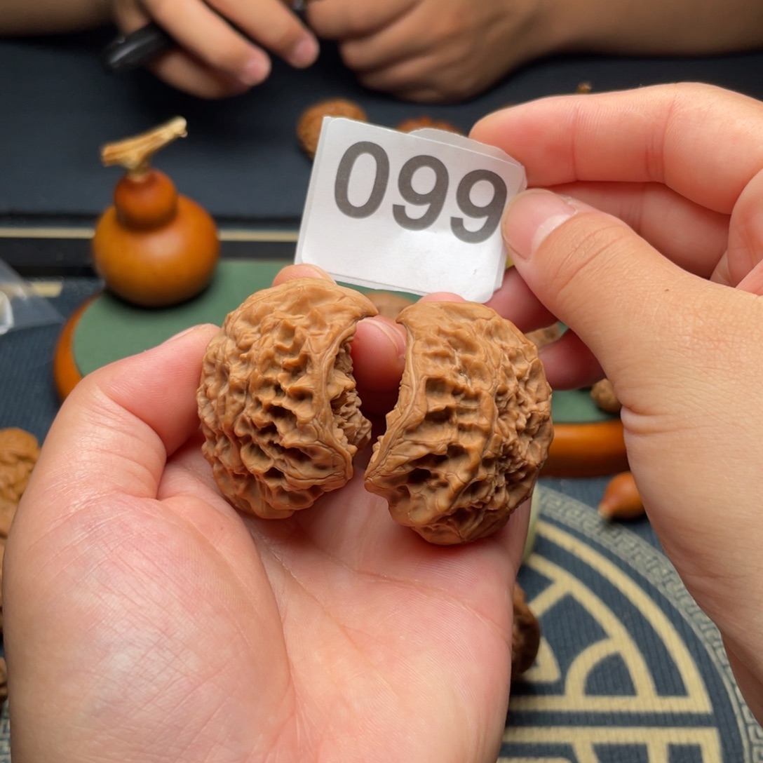 吊坠文玩核桃43全品蛇王099号