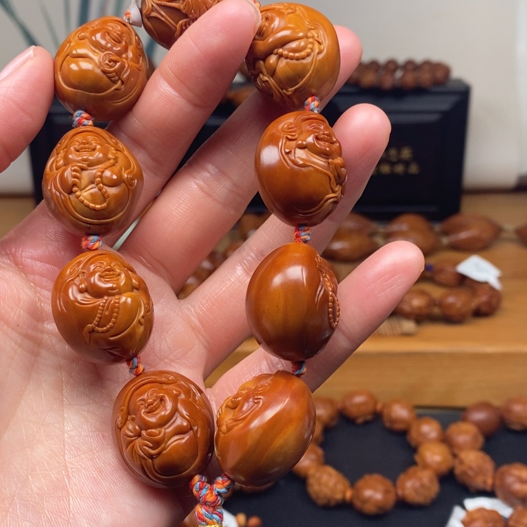 手串橄榄核一青老师半包弥勒
