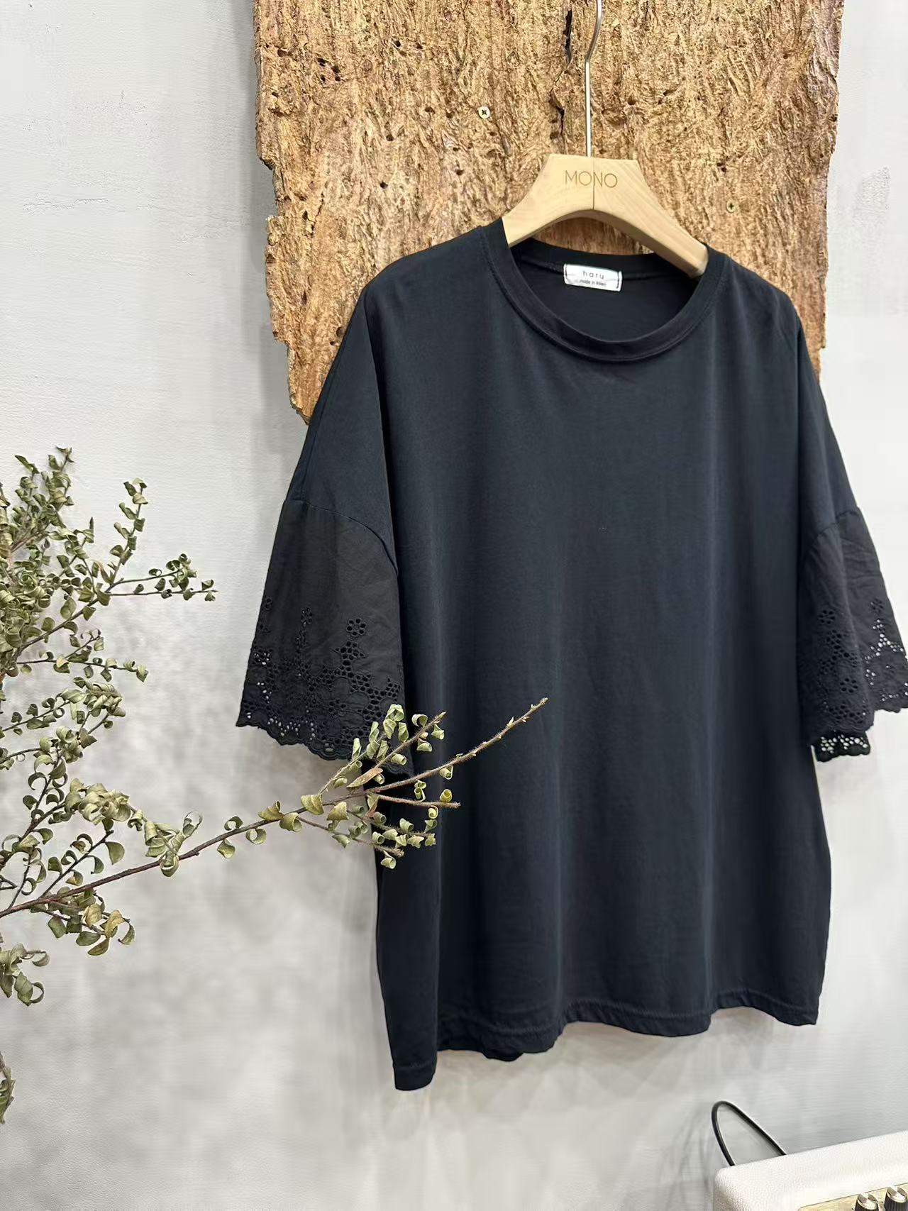 韩国正品不支持退换/HA/袖口镂空花朵半袖/0717/10/22