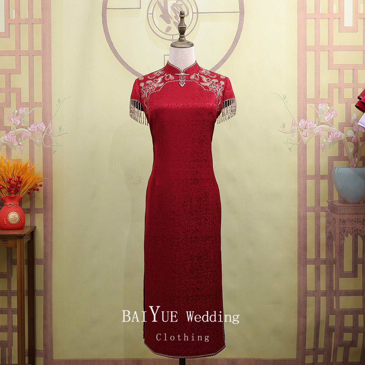 新中式醋酸婚礼立领短袖旗袍气质红色修身婚宴喜婆婆妈妈结婚礼服