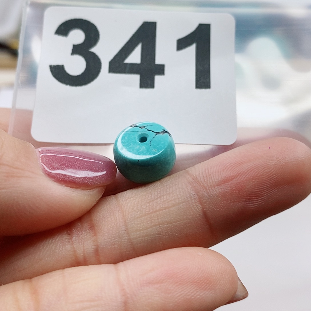 绿松石颈饰未镶嵌