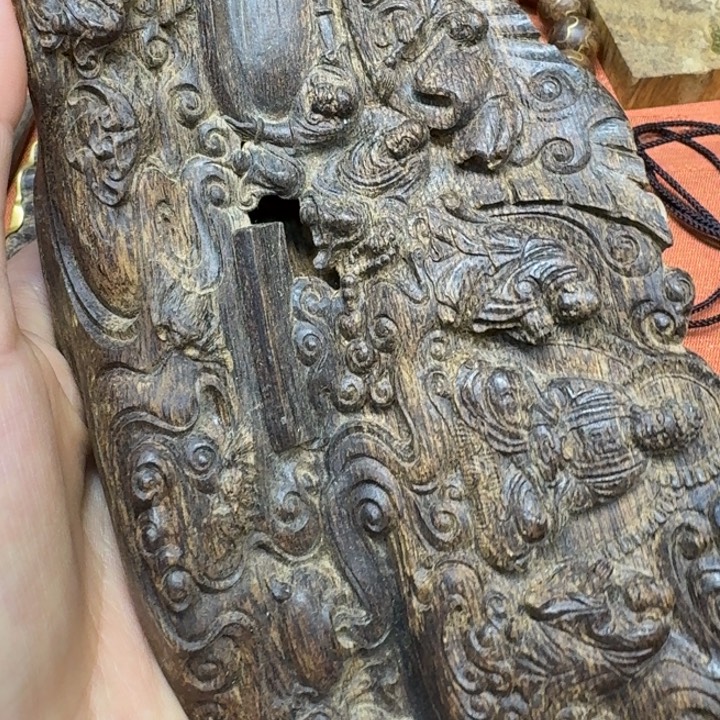 大叶紫檀（黑酸枝木类）