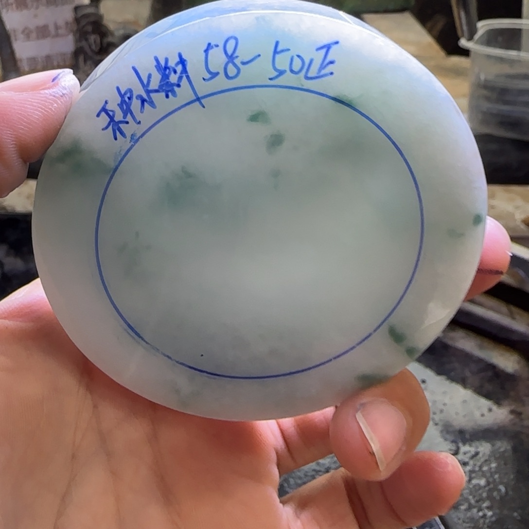 定制翡翠翡翠未镶嵌红**江