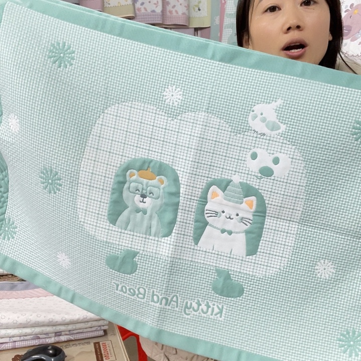 棉特价促销绿色猫咪