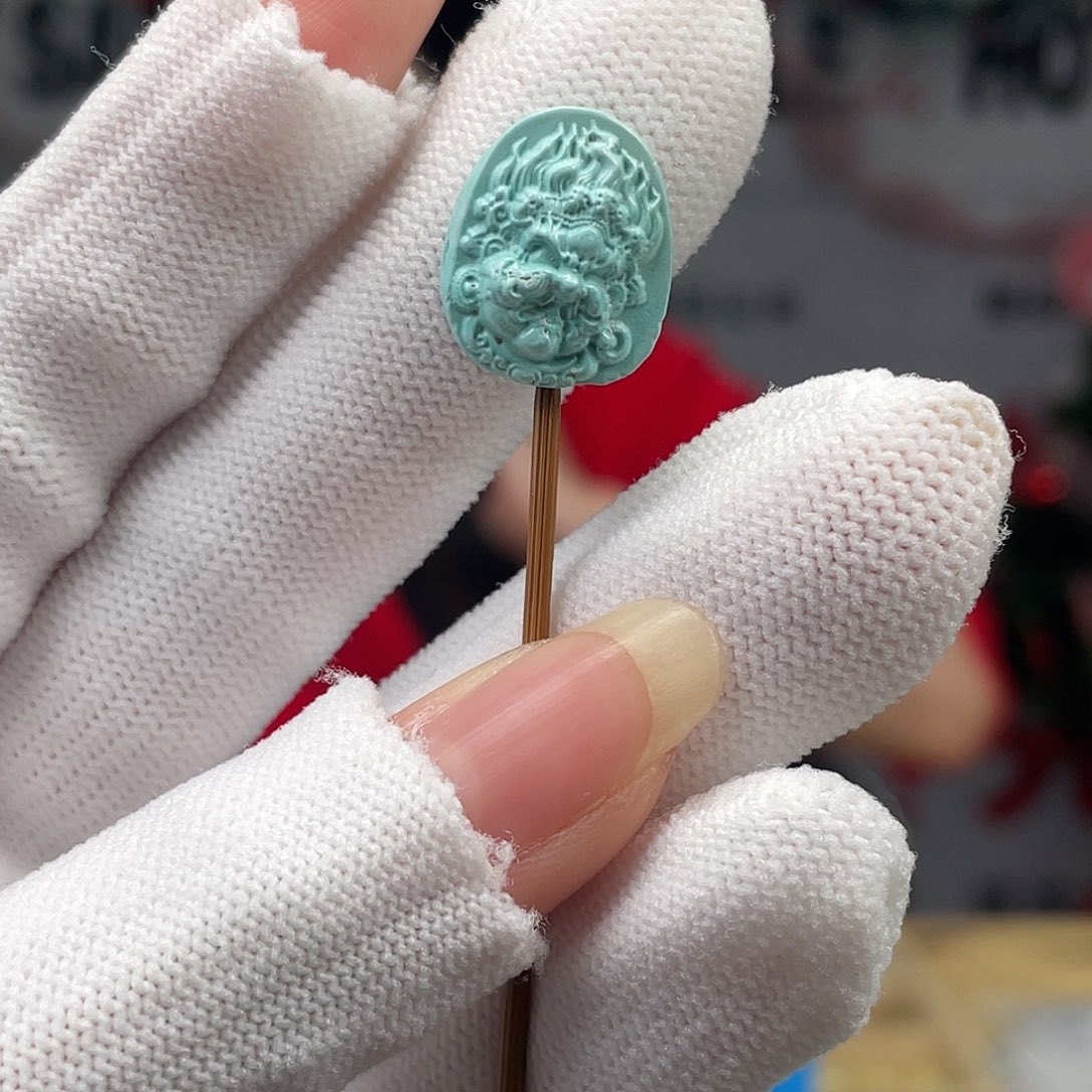 绿松石未镶嵌挂件