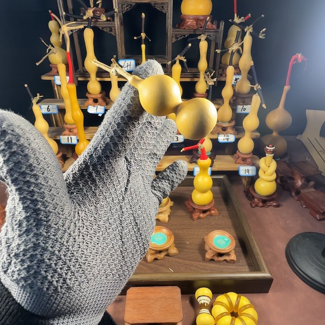 L***-1122122222222222