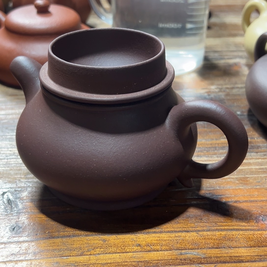 V***o茶壶紫砂紫砂的味道很