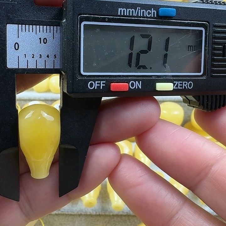 蜜蜡未镶嵌裸石20杂