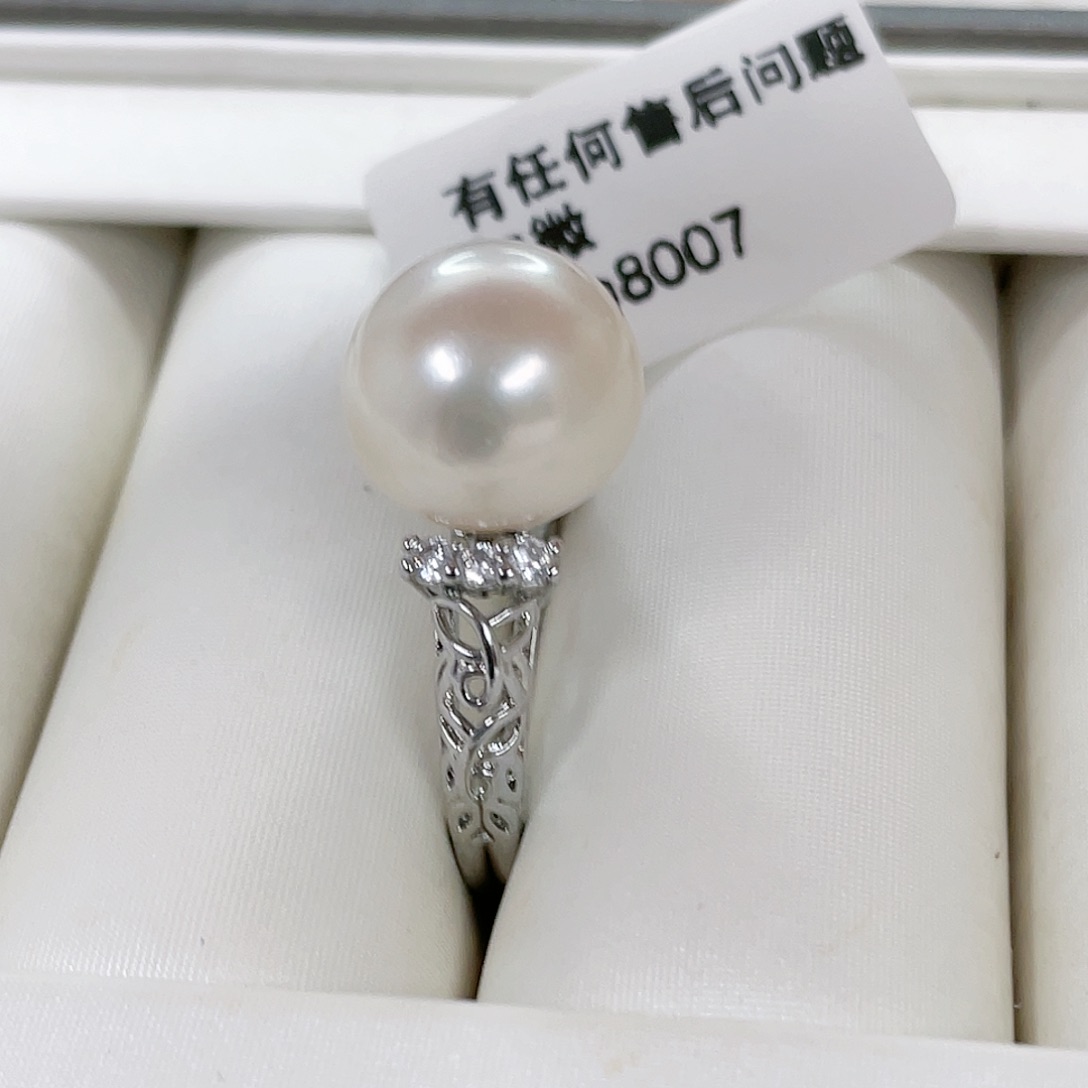 淡水珍珠颈饰未镶嵌