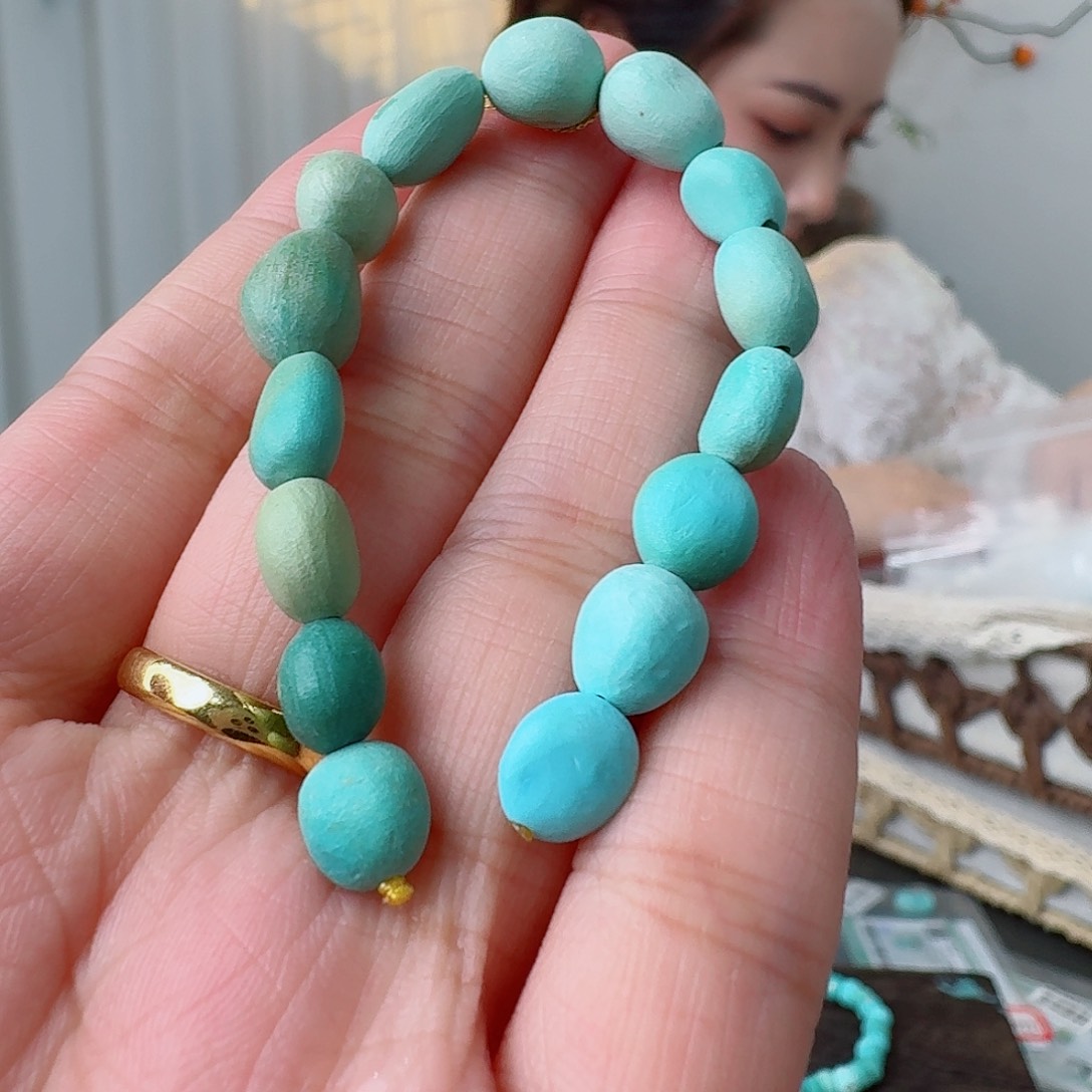 未镶嵌绿松石珠宝奇石