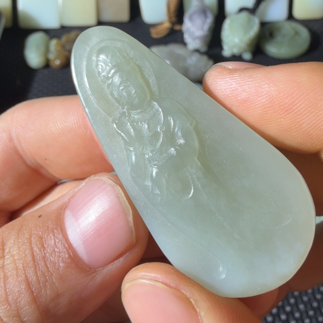 和田玉未镶嵌颈饰