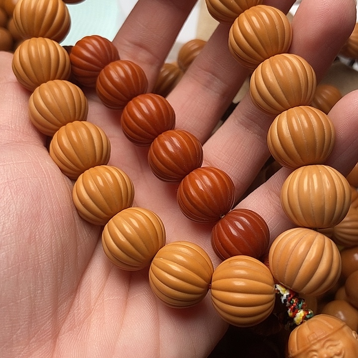 猴头核桃吊坠?****?手持