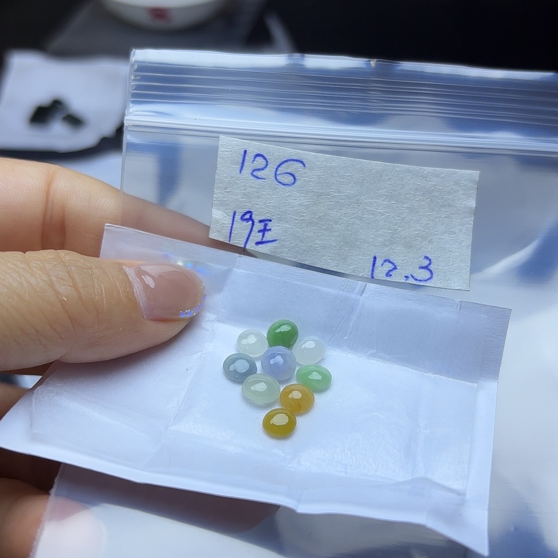 王***琦定制翡翠未镶嵌不退