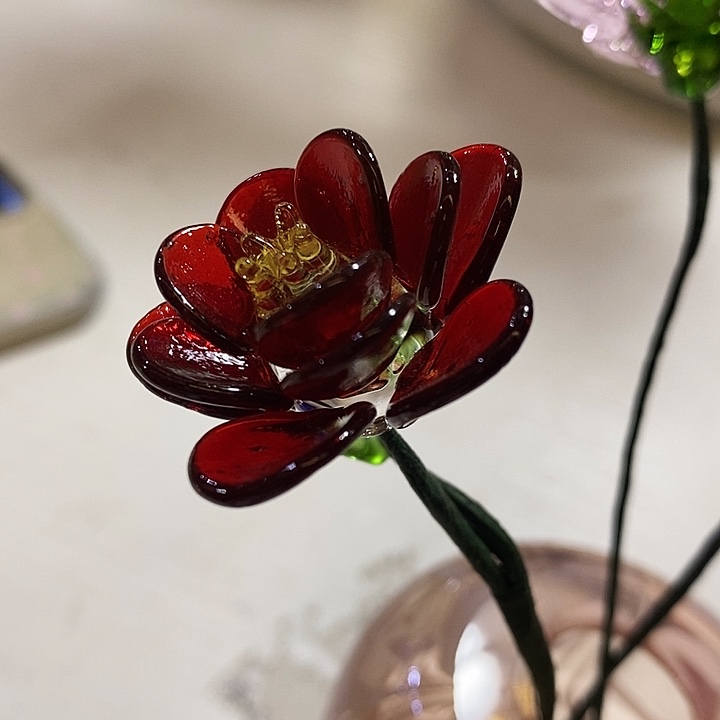 小花高22厘米宽3厘米