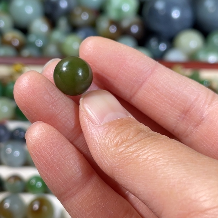 和田玉（糖玉）未镶嵌珠宝半成品12