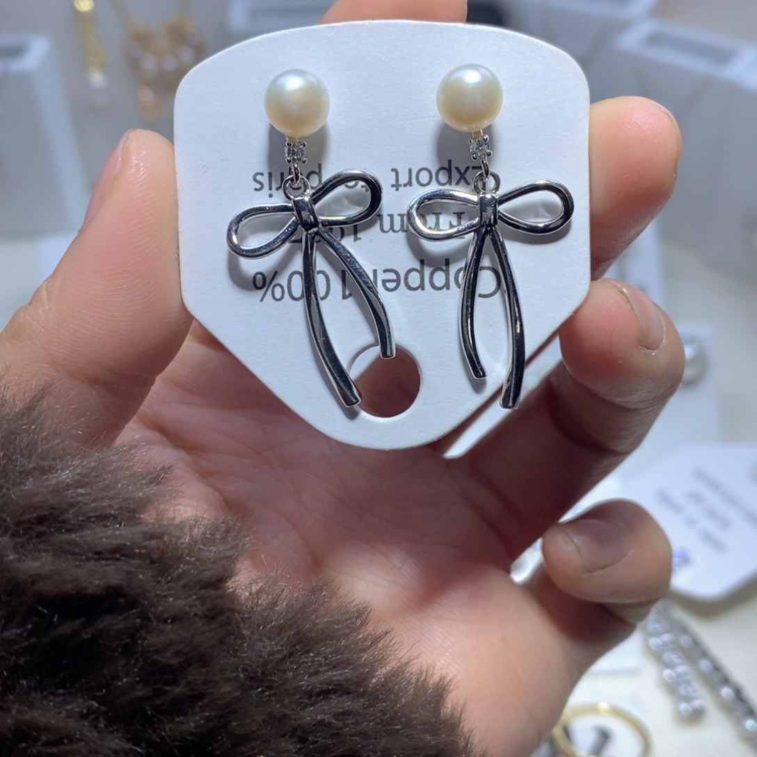 耳饰淡水珍珠未镶嵌