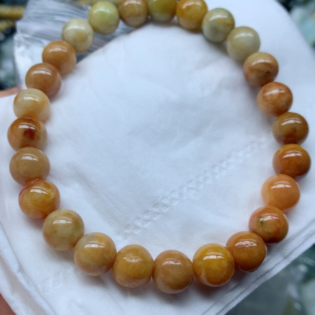 翡翠颈饰未镶嵌手串