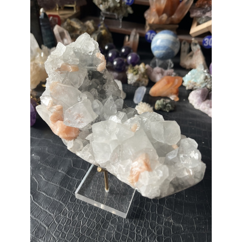 印度鱼眼石沸石共生月亮船聚宝盆