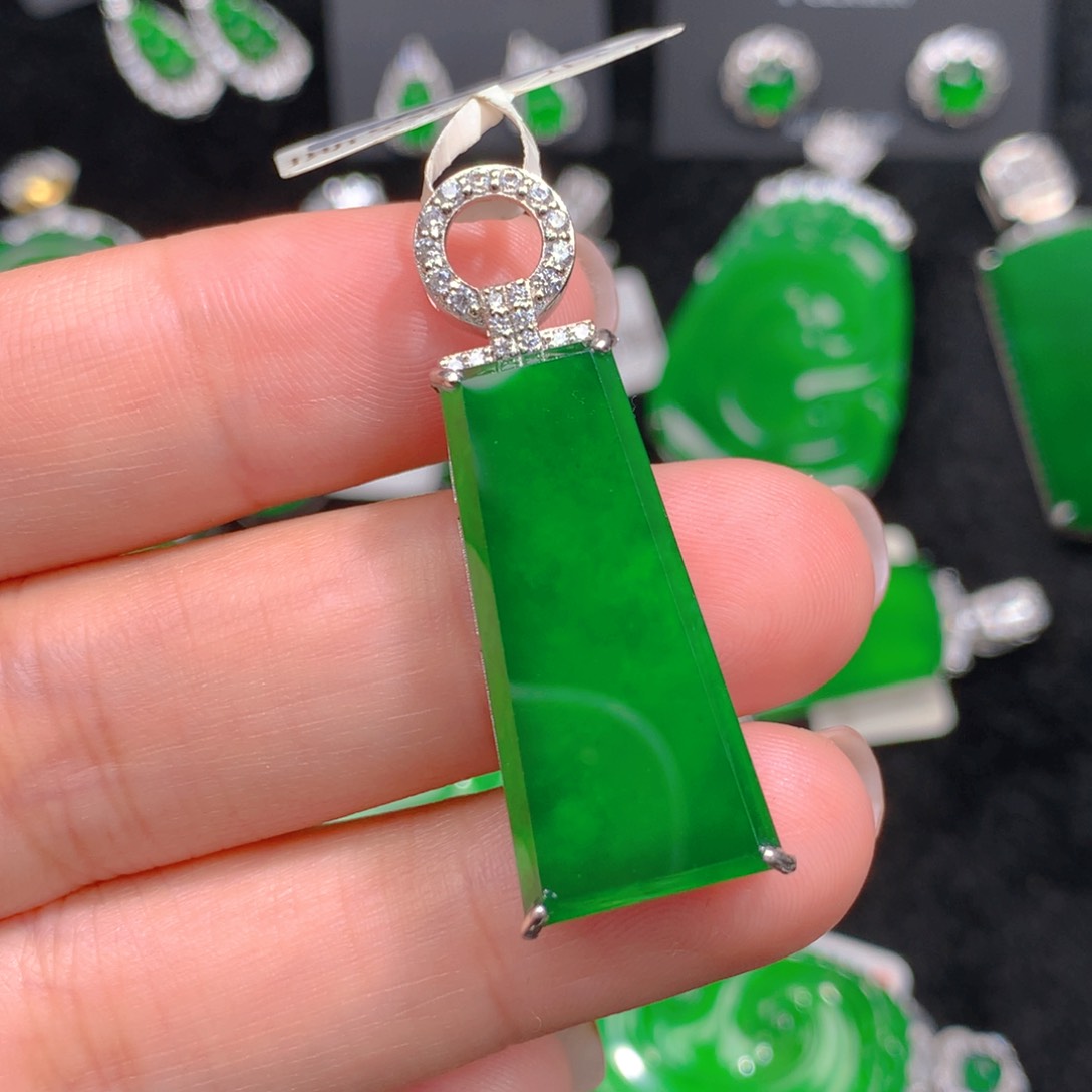 翡翠银S925镶嵌吊坠(不含链)