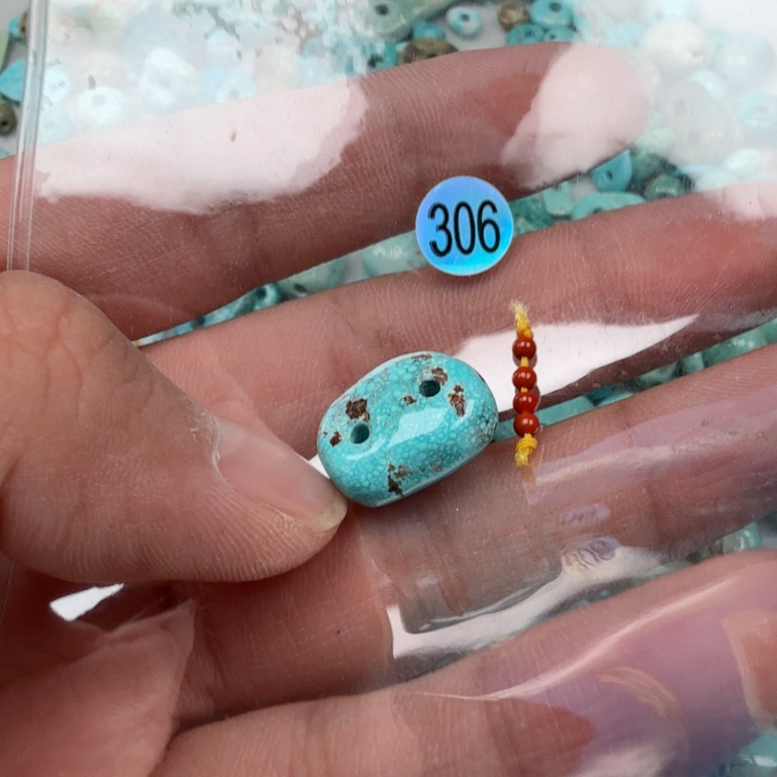 未镶嵌南红玛瑙珠宝奇石