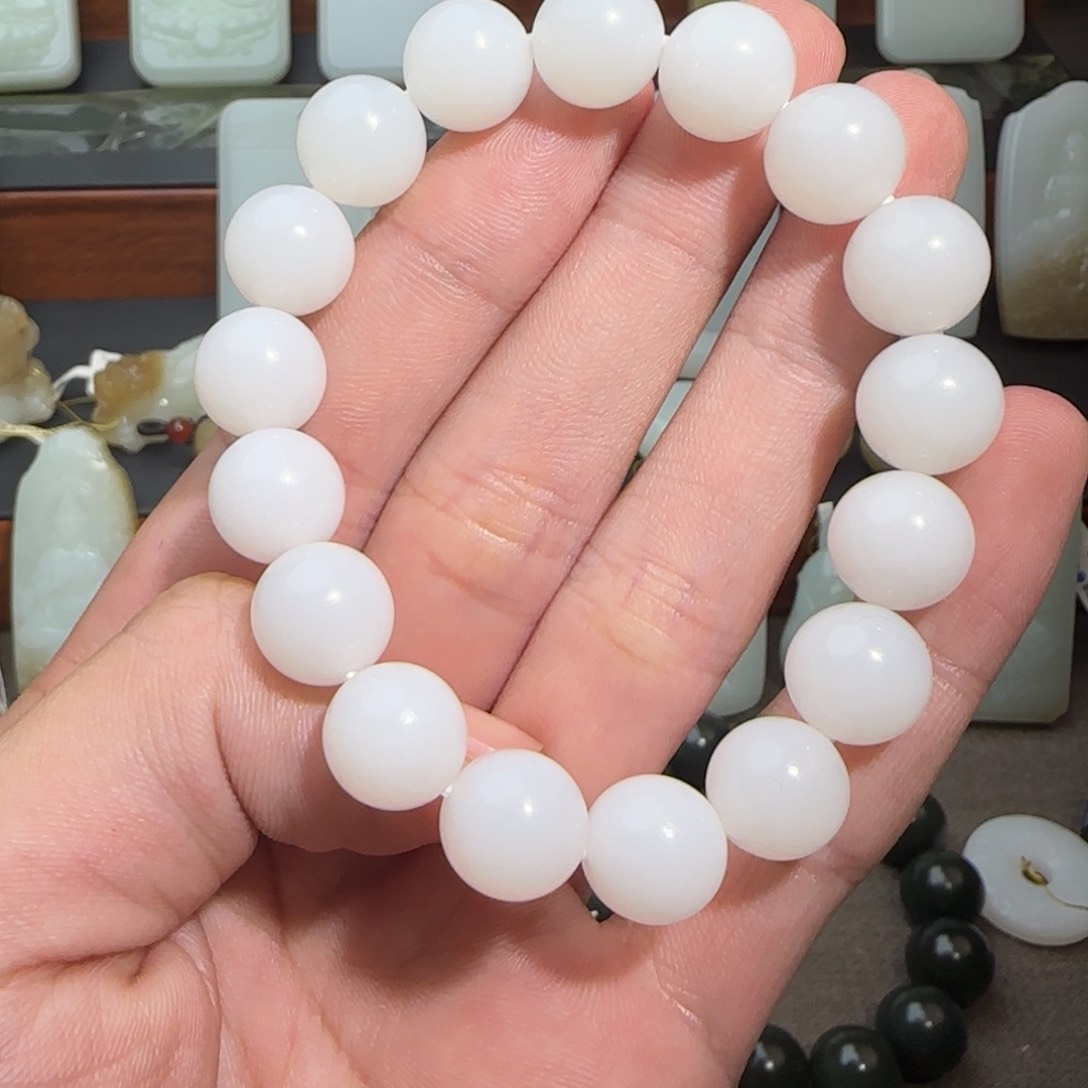 和田玉手串未镶嵌大****车