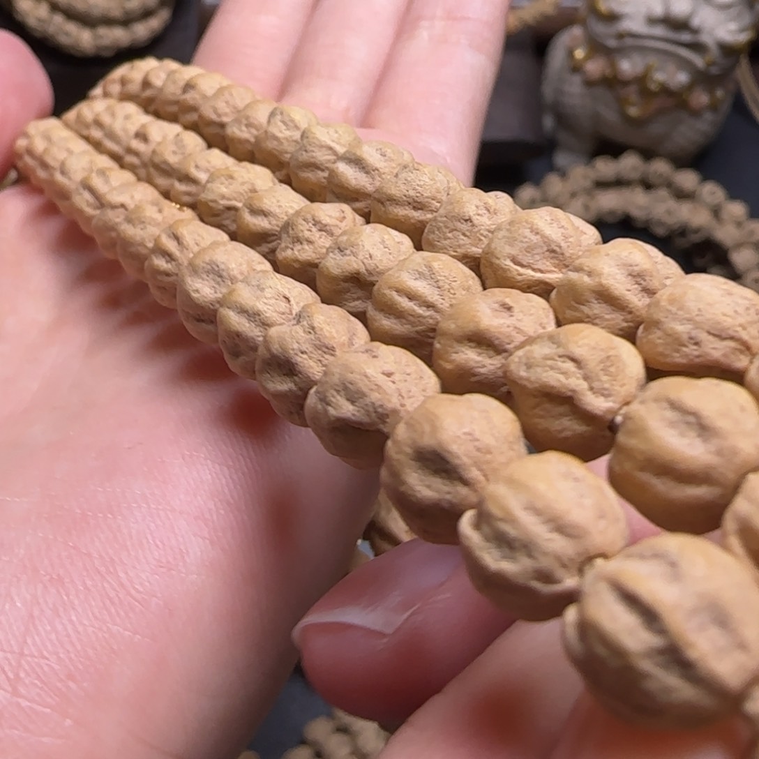 柏香籽/百香籽吊坠垚**辰