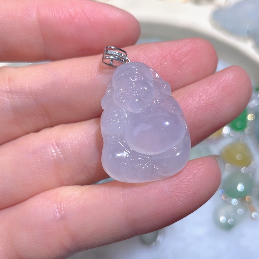 翡翠颈饰18K金镶嵌翡翠