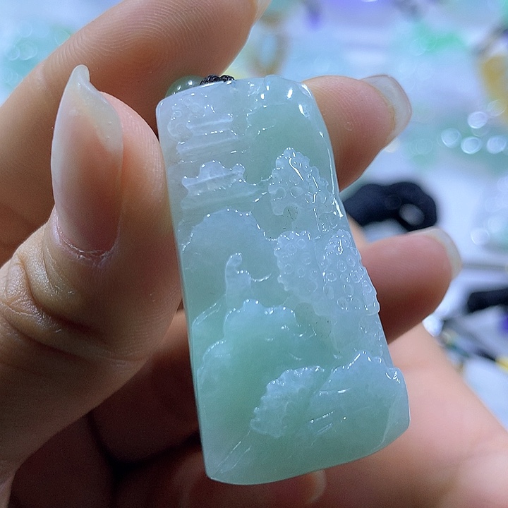 翡翠颈饰未镶嵌天然翡翠A货吊坠