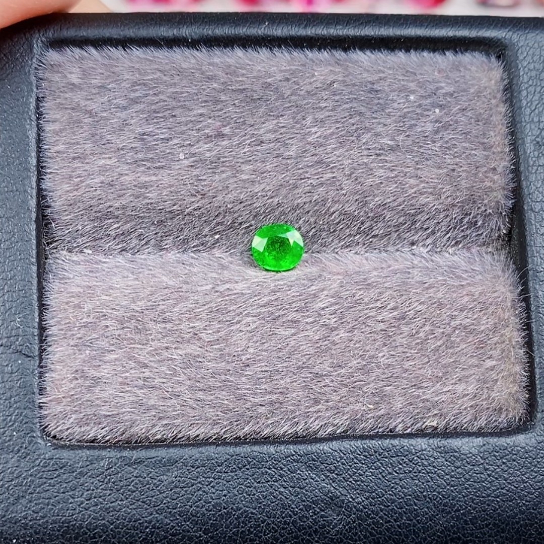 天然石榴石裸石0.465ct