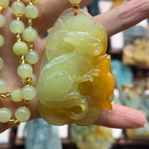 岫玉挂件未镶嵌挂件