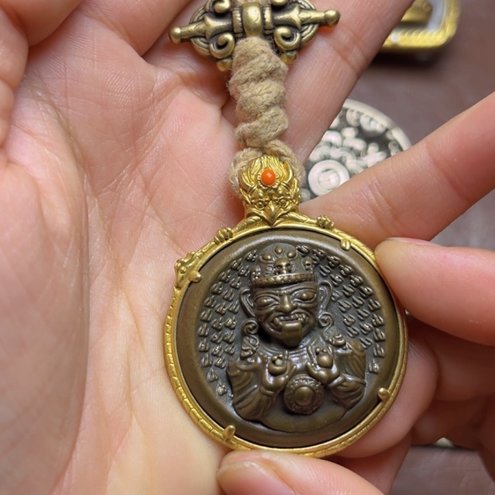 手工艺品琉璃?***.喜欢的朋友