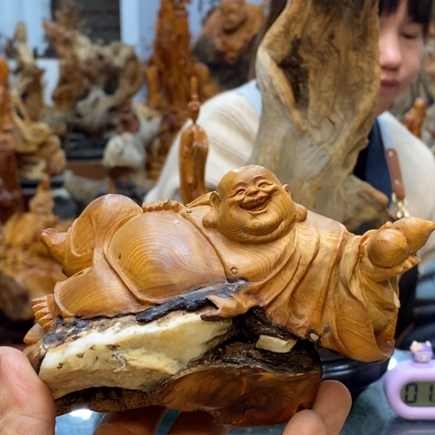 柏木（崖柏）宴**贸太行崖柏根雕