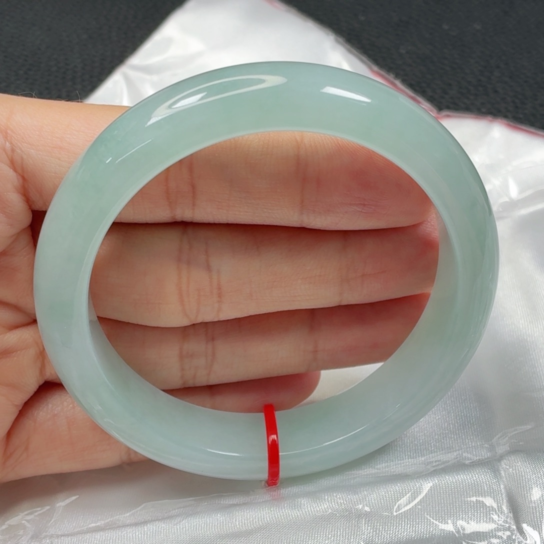 翡翠手镯未镶嵌糯冰起莹光天空蓝012