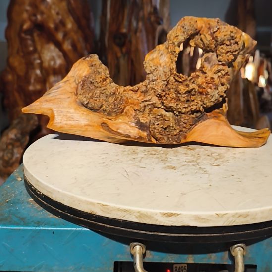 文玩木作北沉香摆件