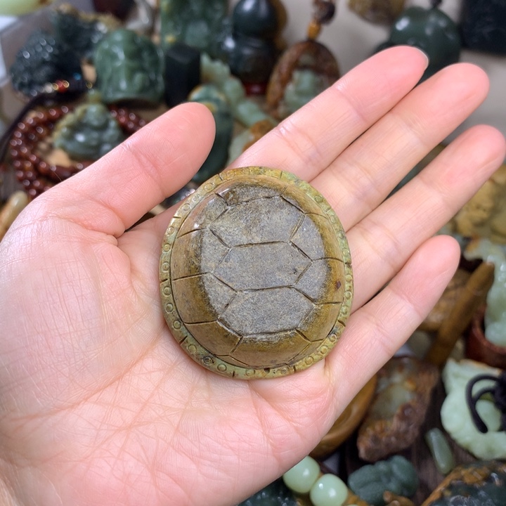 岫岩河磨玉（透闪石质玉）手把未镶嵌