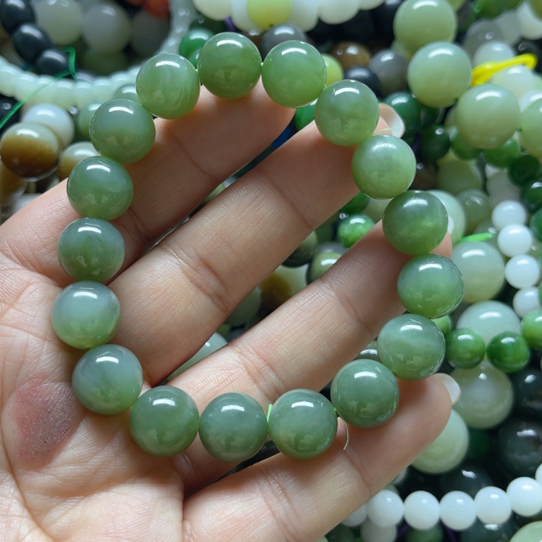 和田玉手链未镶嵌