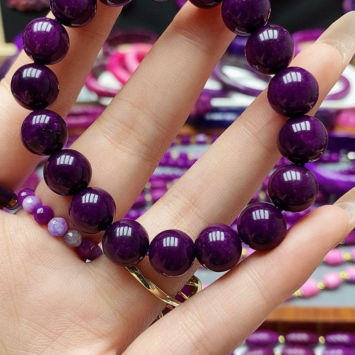 未镶嵌苏纪石（舒俱来）手链10mm