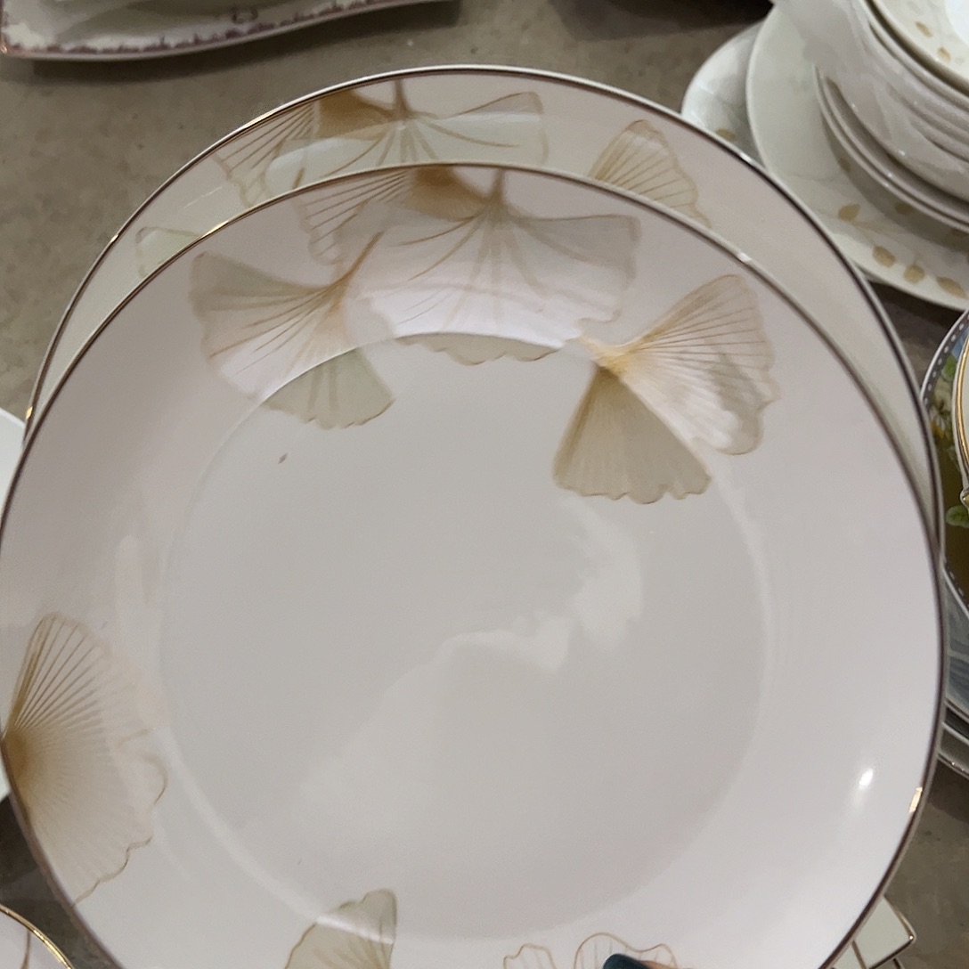 瓷片银杏十寸大盘一个微瑕