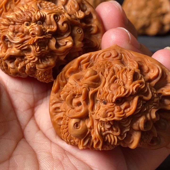 用***0把件文玩核桃龙腾盛世