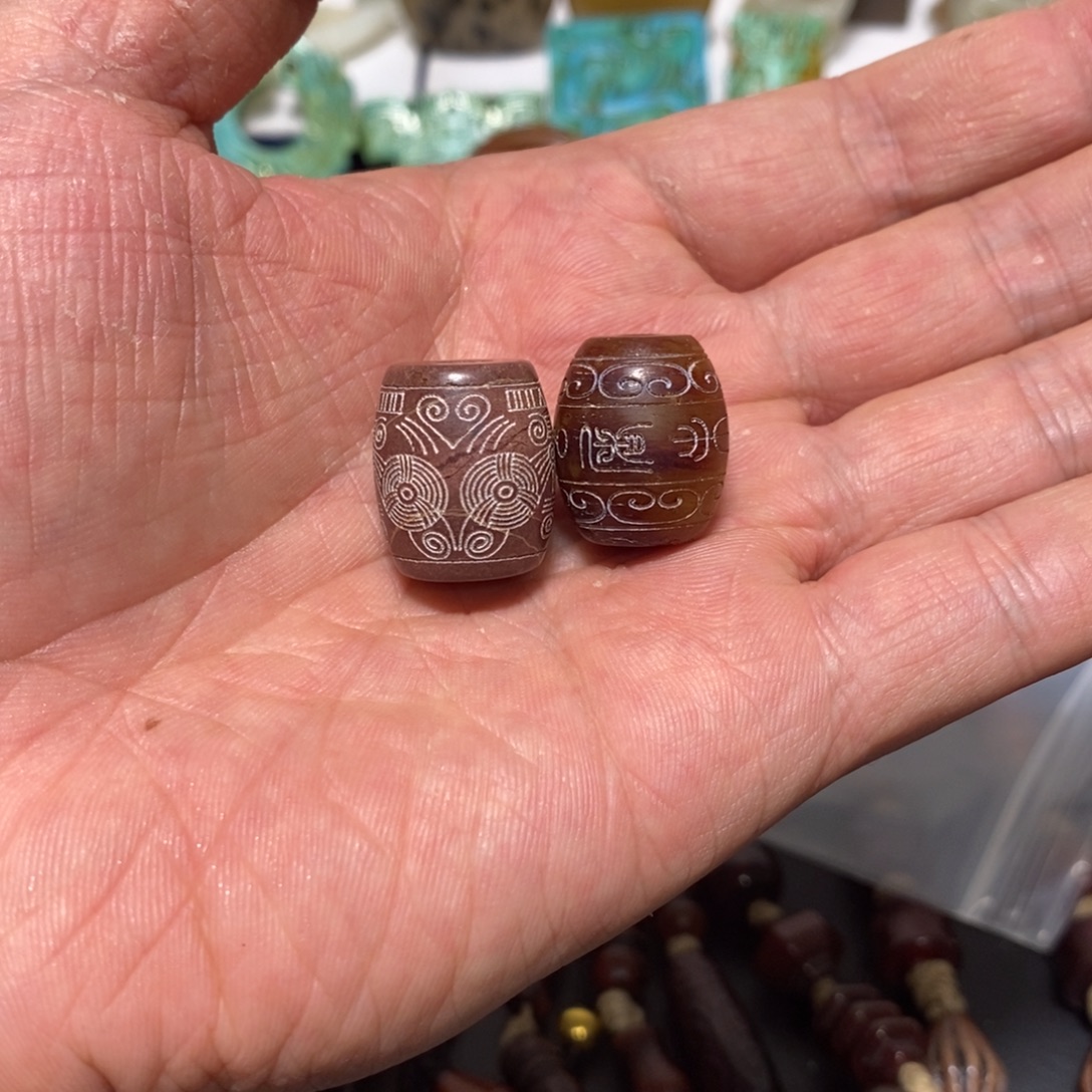 熠***熠和田玉（糖玉）未镶嵌手链