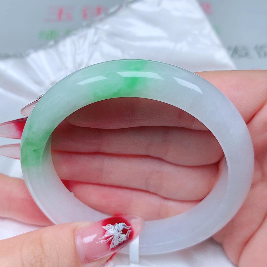 翡翠手镯未镶嵌54 54 54