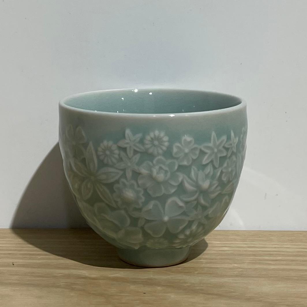 吾游茶器廷怀窑粉青釉影雕万花杯高档陶瓷茶杯