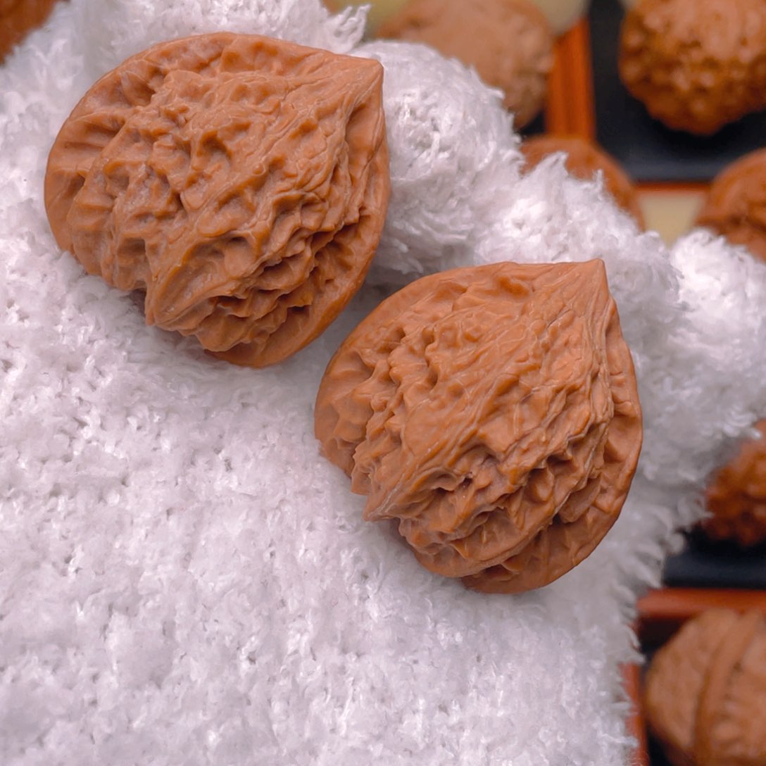 文玩核桃把件34野生老树红桃