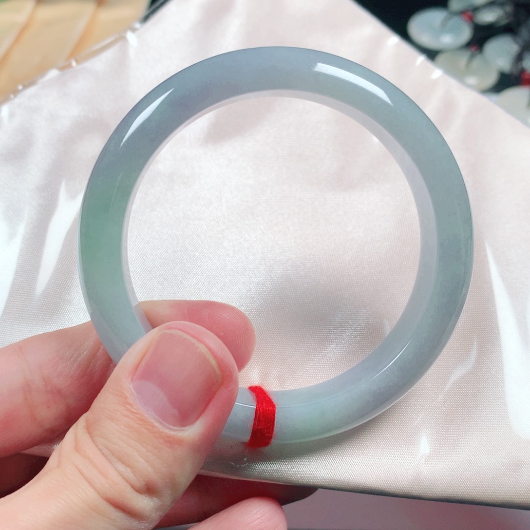 翡翠手镯未镶嵌翡翠手镯1402