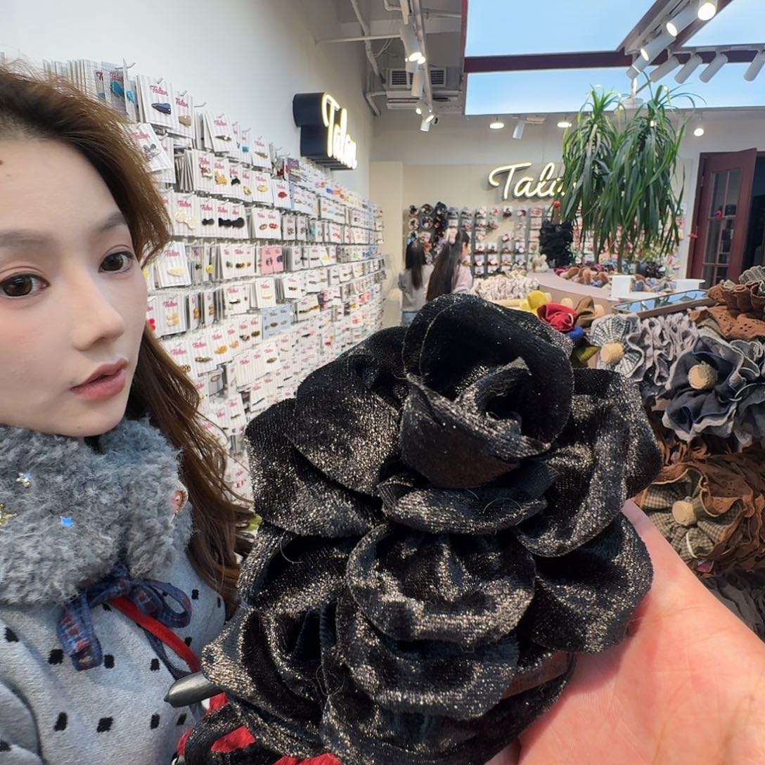 黑色玫瑰花哦哦哦发圈