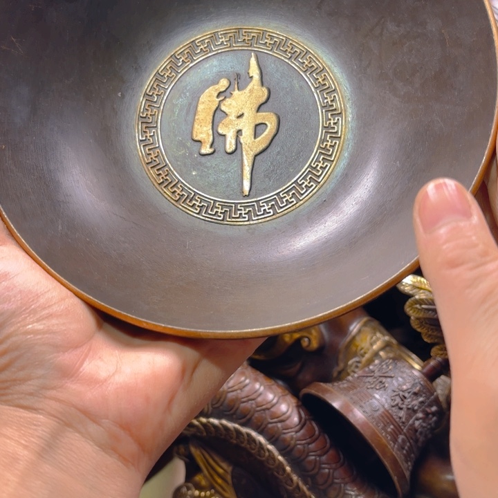 铜器摆件收收藏藏