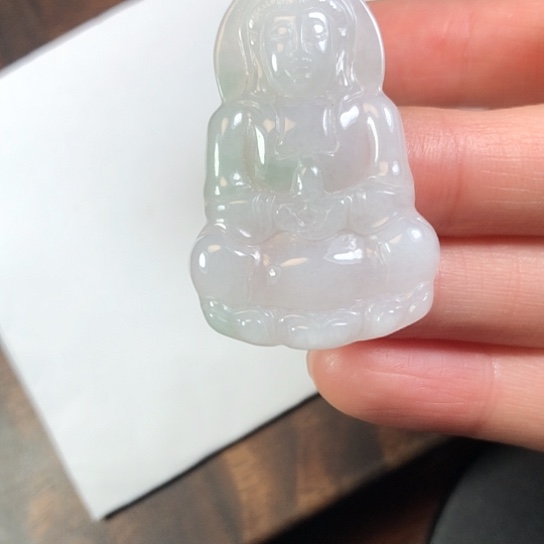 翡翠未镶嵌颈饰缅甸A货，每天下午1点半开播