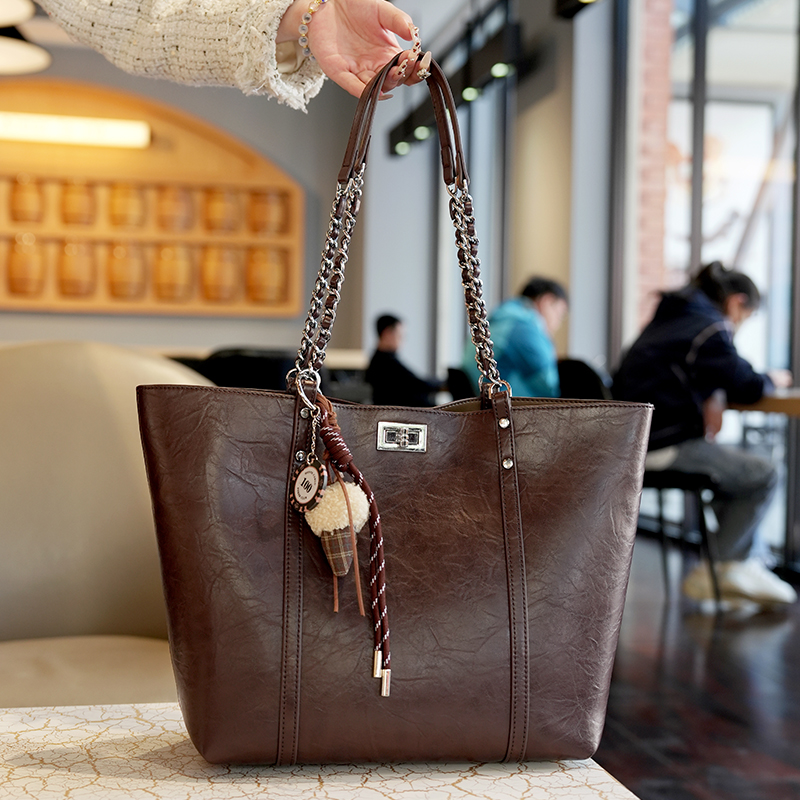 戈兰黛2025春夏新款托特包植鞣牛皮女包通勤百搭大容量单肩子母包