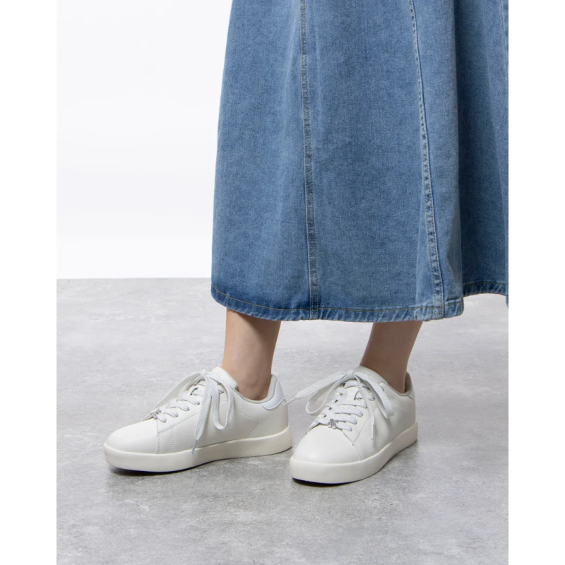 女子防水板鞋低帮百搭防滑耐磨休闲运动鞋小白鞋夏季小众复古